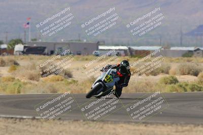 media/Oct-30-2022-CVMA (Sun) [[fb421c3cec]]/Race 11 Amateur Supersport Open/